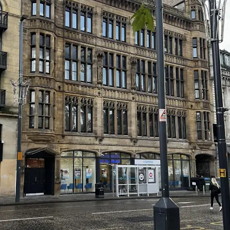 Timber Haven - Centre Apartment *